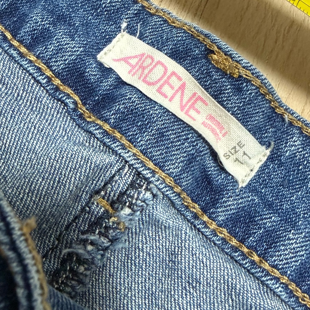 Distressed Denim Shorts With Embroidery - Picture 4 of 6